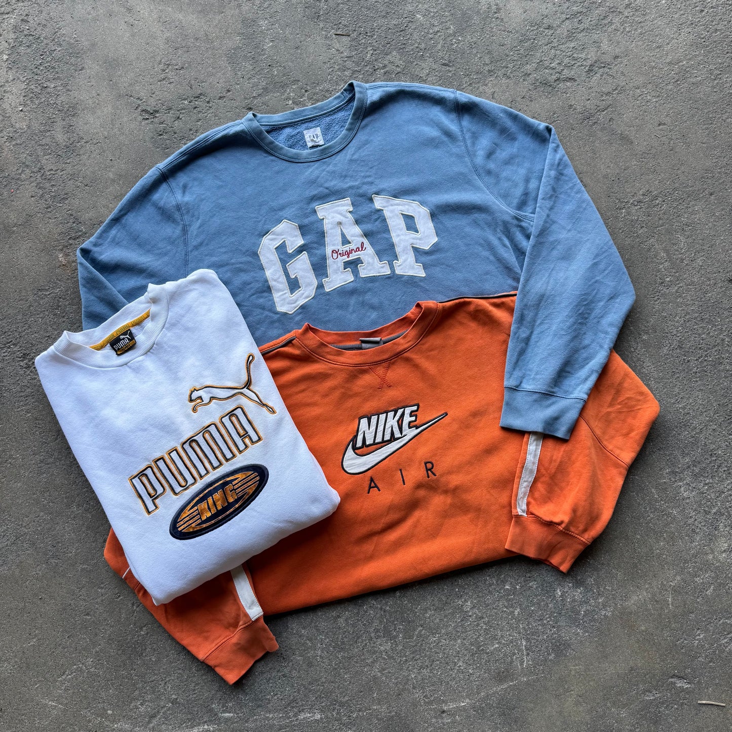 5 PIECES MYSTERY BOX - SWEATSHIRT