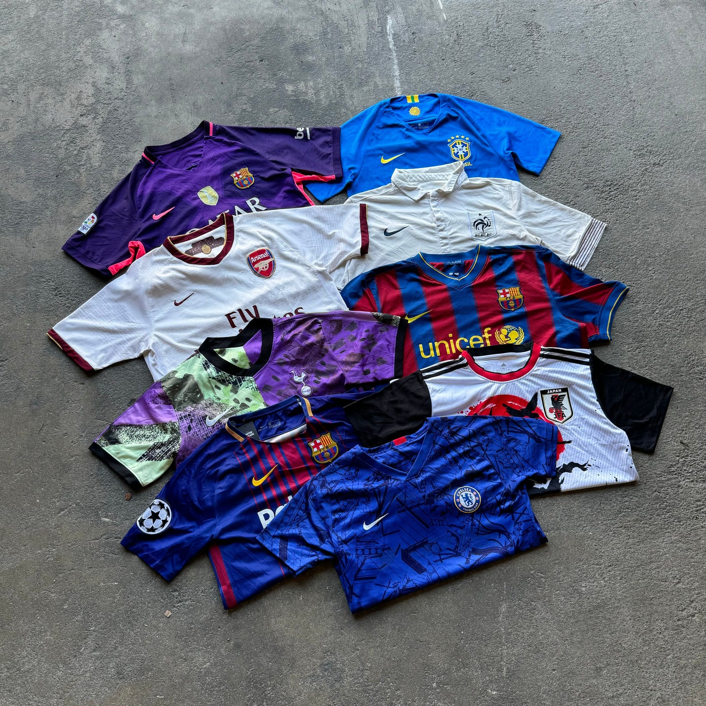 MYSTERY BOX - MAILLOT DE FOOTBALL