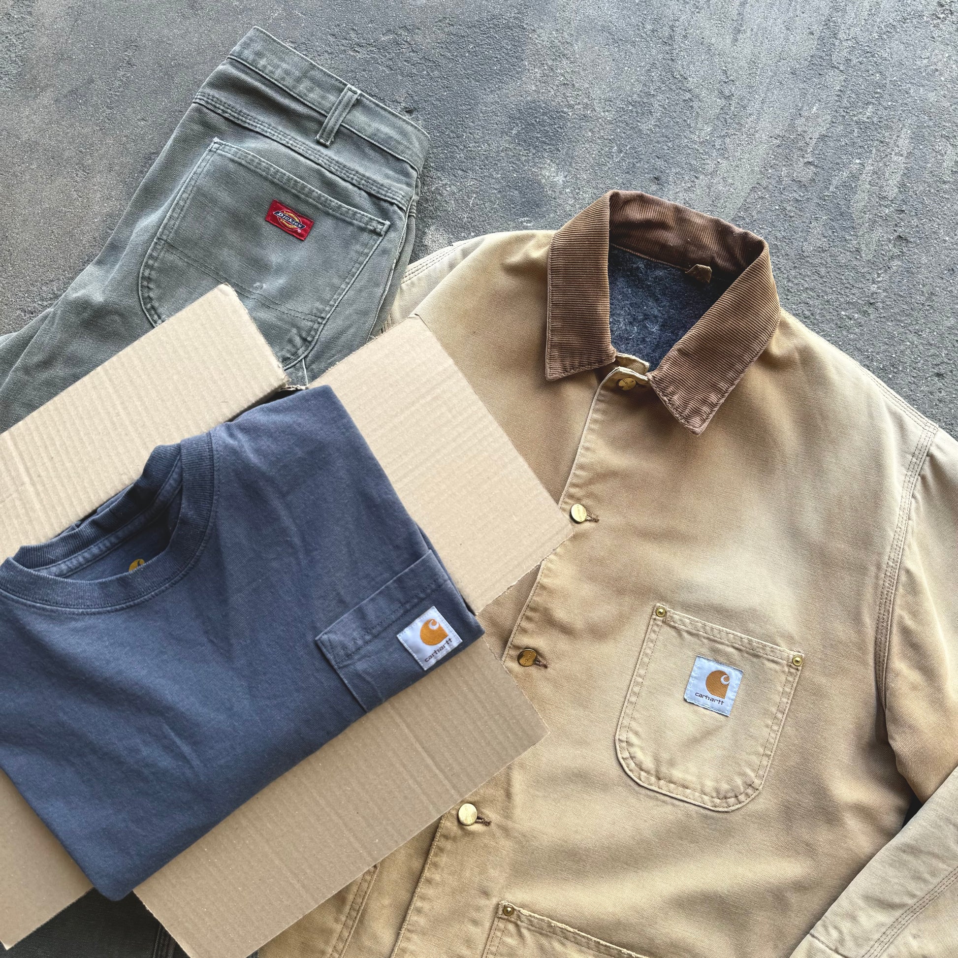 MYSTERY BOX - CARHARTT & DICKIES - Retro Box Vintage